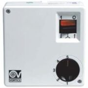 Gruppo Comandi Elettronico per ventilatori a soffitto installazione a parete funzioni on/off selezione 5 velocità e senso di rotazione Carico Massimo 450W Controllo 6 unità - VORTICE 0000012965