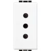 Light Presa 2P+T 10A 250 Vac, Interasse 19mm, Alveoli schermati, Bianco - BTICINO N4113