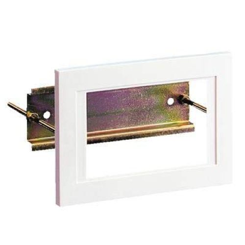 Flangia per montaggio retroquadro 4 Moduli - ABB KU 933 4