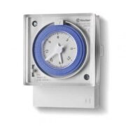 Interruttore Orario Giornaliero 1 NO 12A Potenza nominale AC/D - FINDER 123182300000