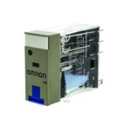 Relè Verticale 2 Contatti in scambio 5 A/250 V ca terminali a innesto, LED e pulsante di prova bloccabile - OMRON G2R2SNI24DCSNEW-