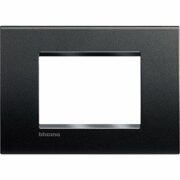 Placca Quadra Living Light 3 Moduli, in Tecnopolimero, Colore Antracite - BTICINO LNA4803AR